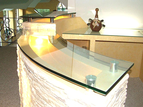 Барная стойка из стекла для кухни ПромСтекло