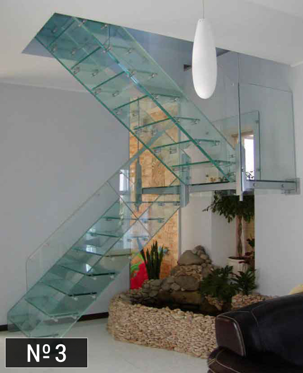 Маршевая стеклянная лестница на стеклянных тетивах фото